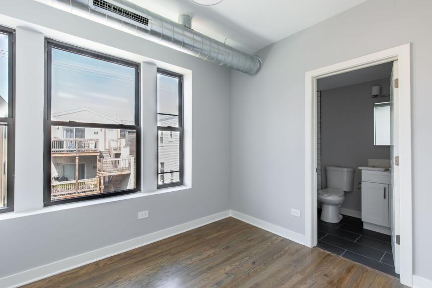 1108 West Newport Ave. – photo 3
