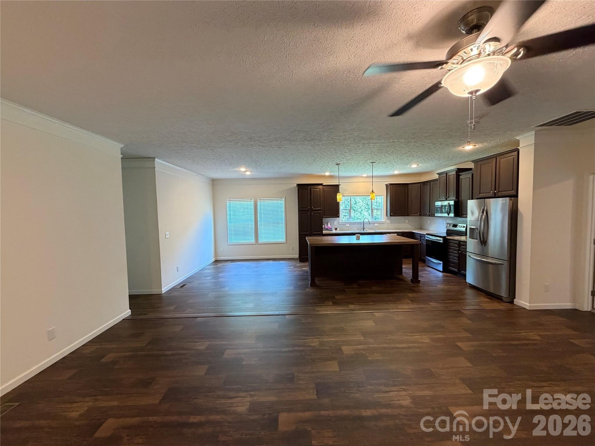 1311 E Memorial Highway – photo 4