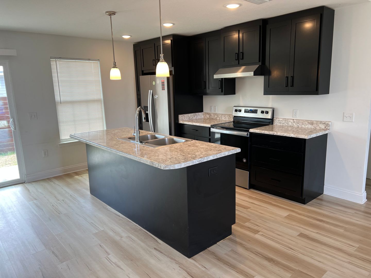 4 Bedroom 2 Bath House – photo 3