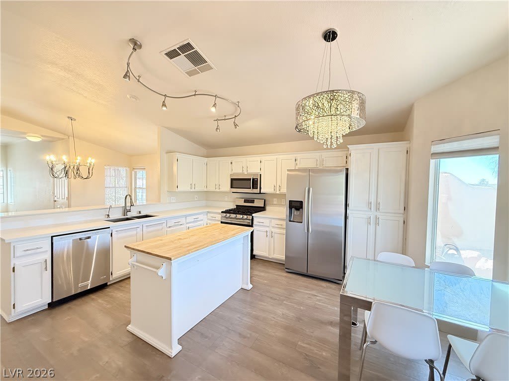 8121 Sedona Sunset Drive – photo 4