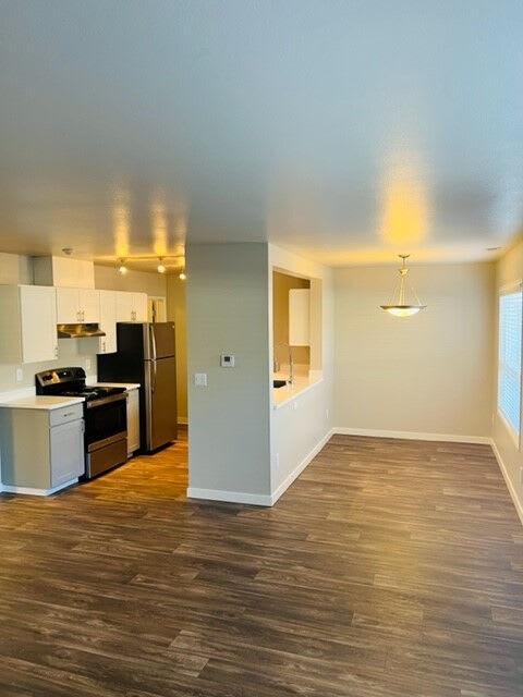 Townhomes At Mountain View – photo 5