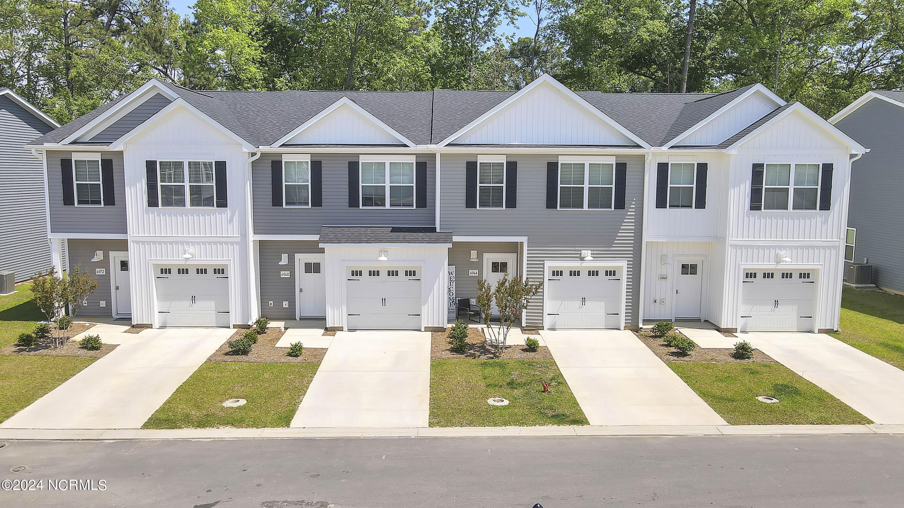 6108 Beckington Drive – photo 1