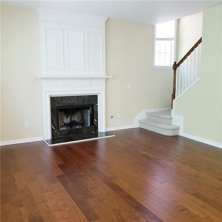 3363 Stoneham Drive – photo 5