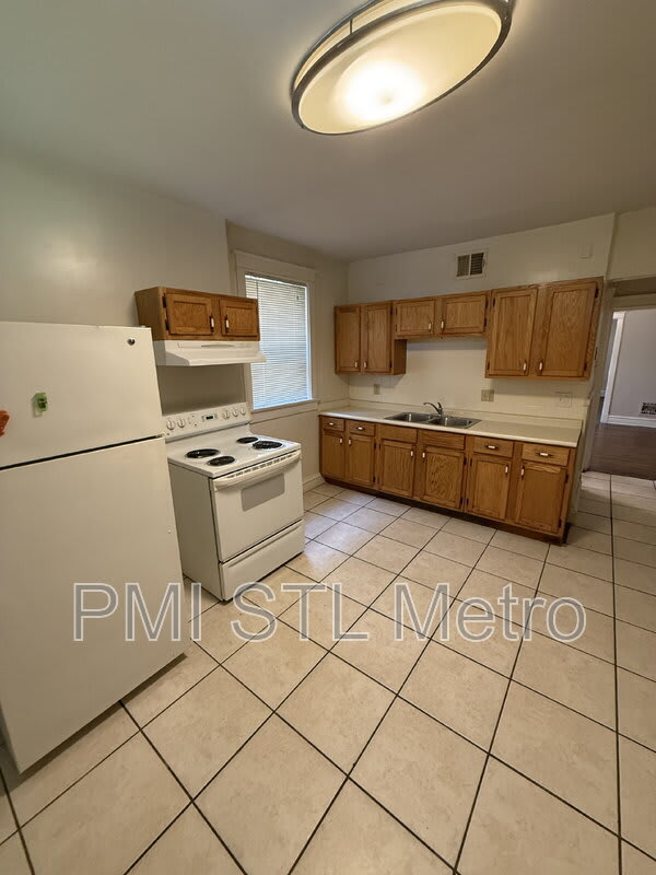 3931-3933 Oregon Ave – photo 5