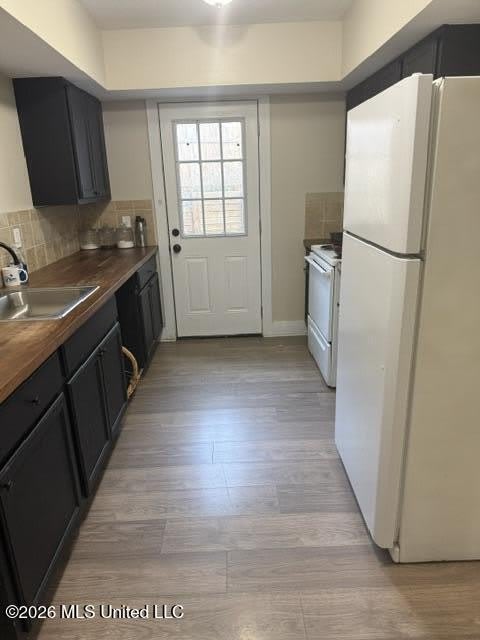 2702 Jamestown Way – photo 5