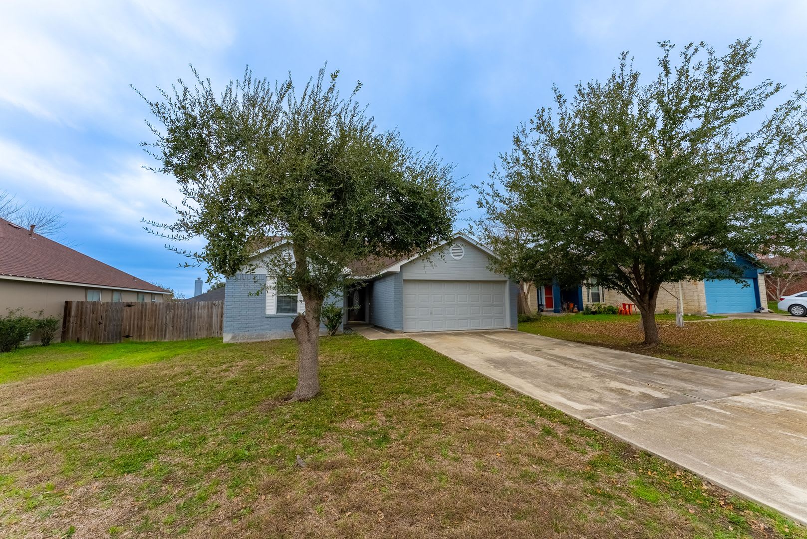 Modern Elegance Beckons: Unveil Your Dream Home in Kyle, TX! – photo 3