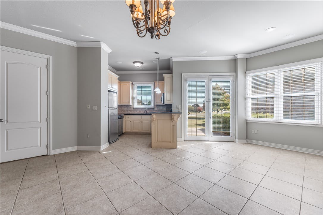 2612 Everest Avenue – photo 5