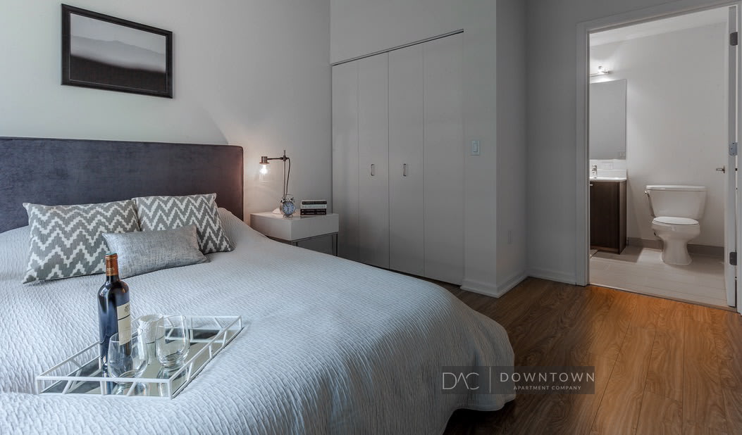 1353 S Wabash Ave – photo 4