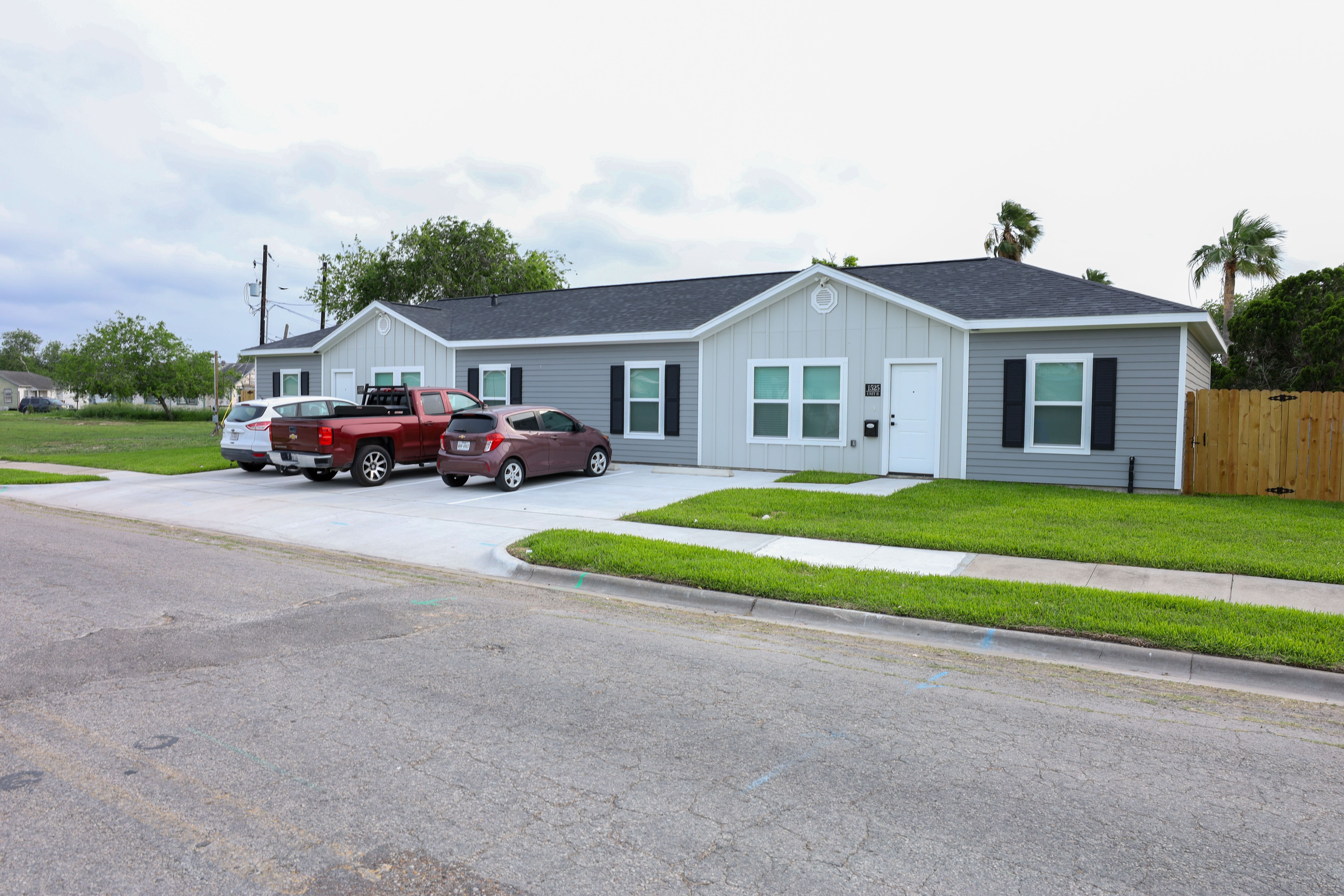 1525 South 19th Street – photo 2