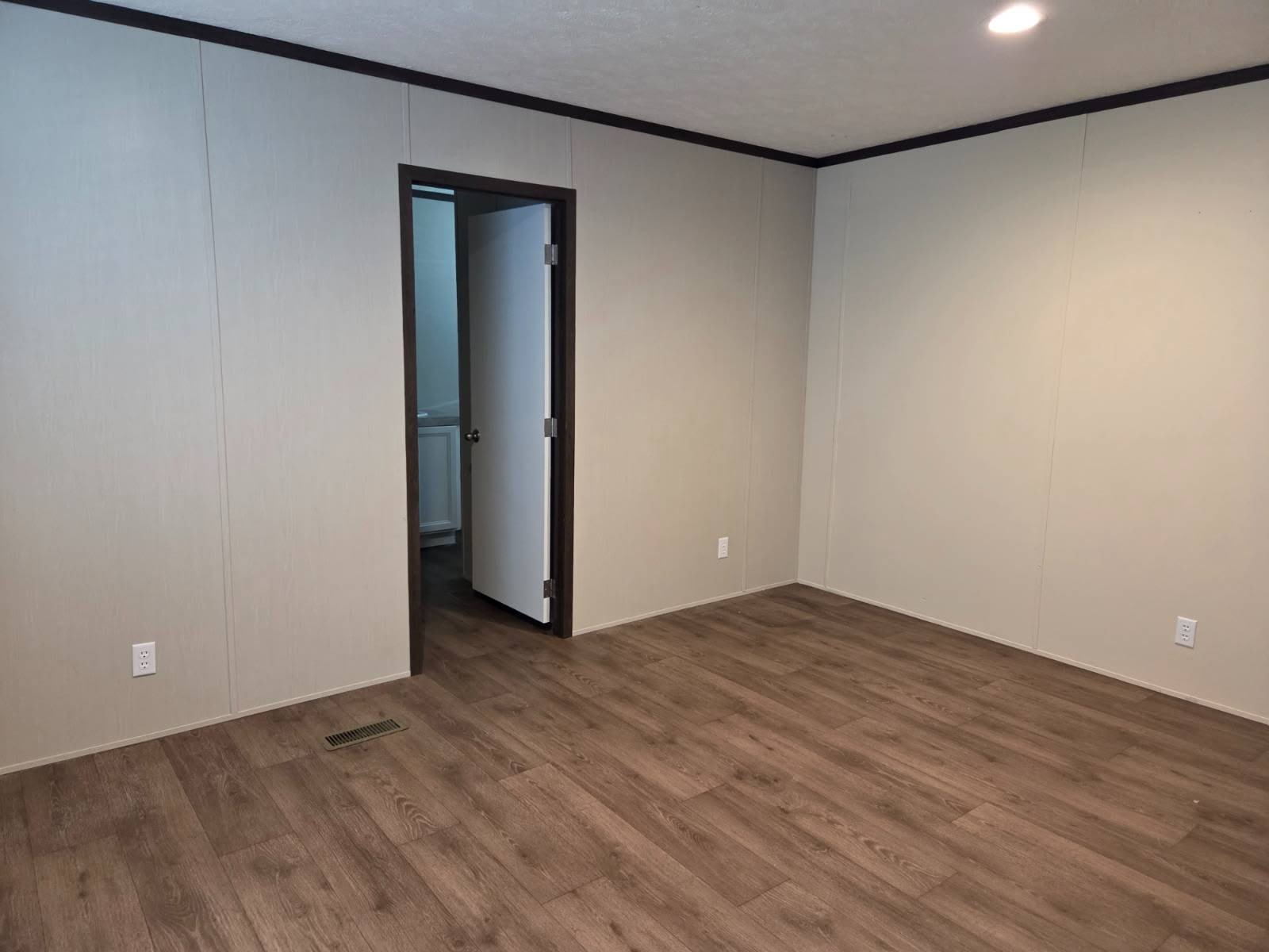 300 W Albert St – photo 2