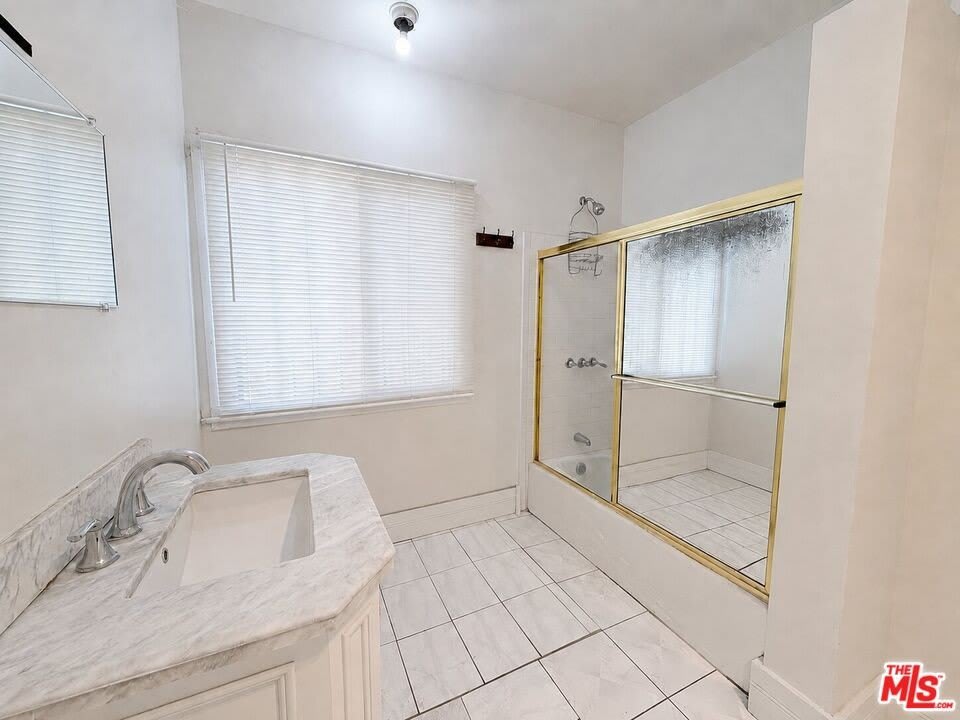 1188 W 37Th Dr – photo 3