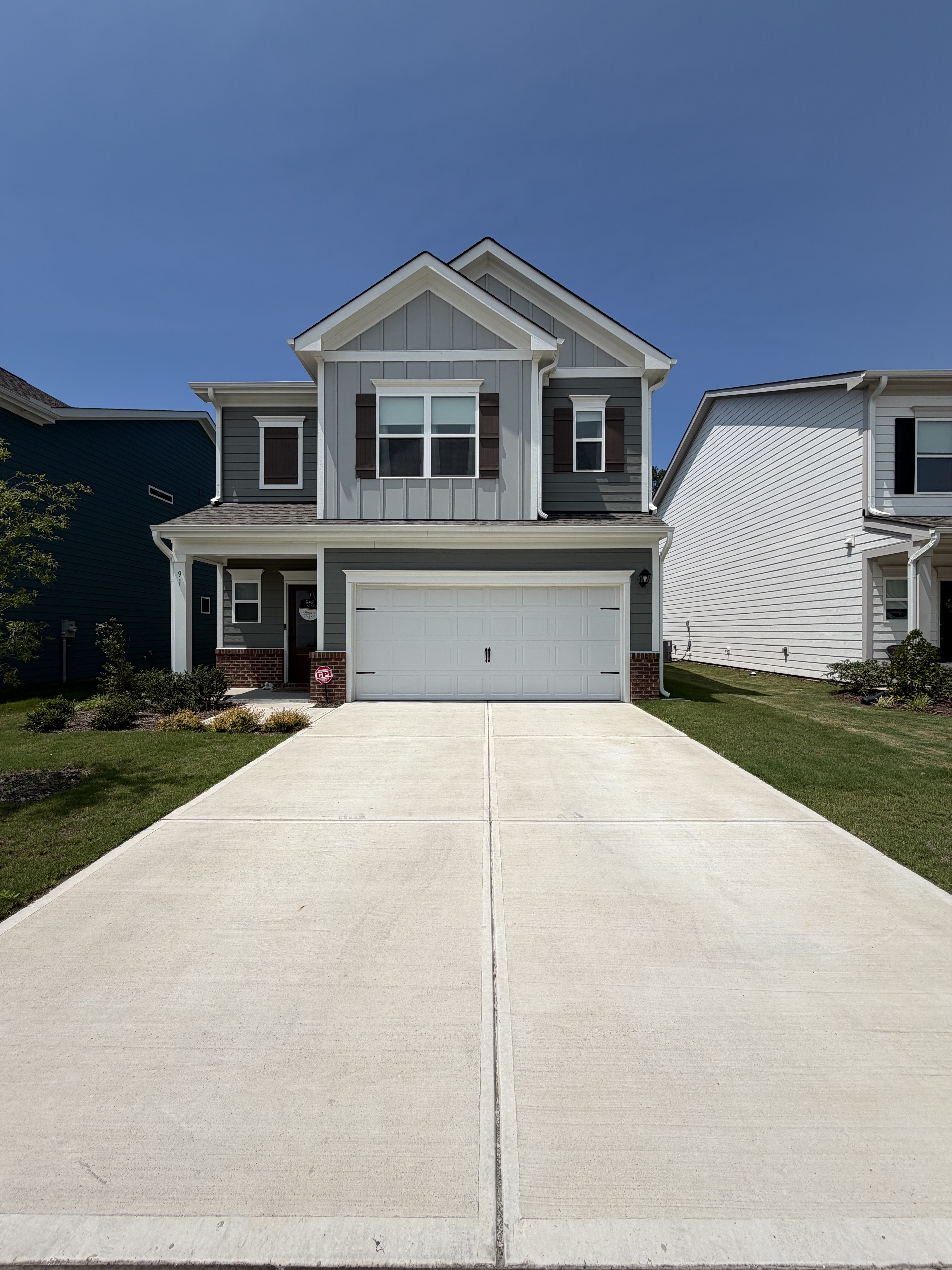 91 Commons Circle – photo 1