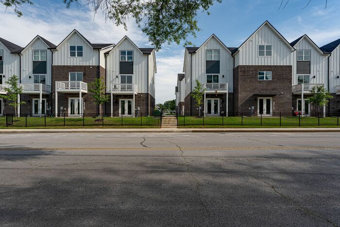 5761 Sofias Circle – photo 2