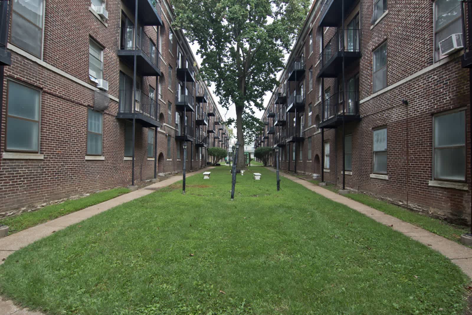 Forest Park Apartments – photo 5