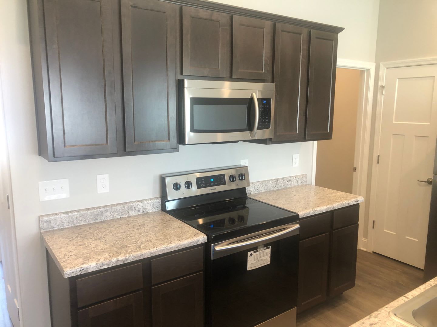 2-Bedroom Townhome, AVAILABLE NOW! – photo 5