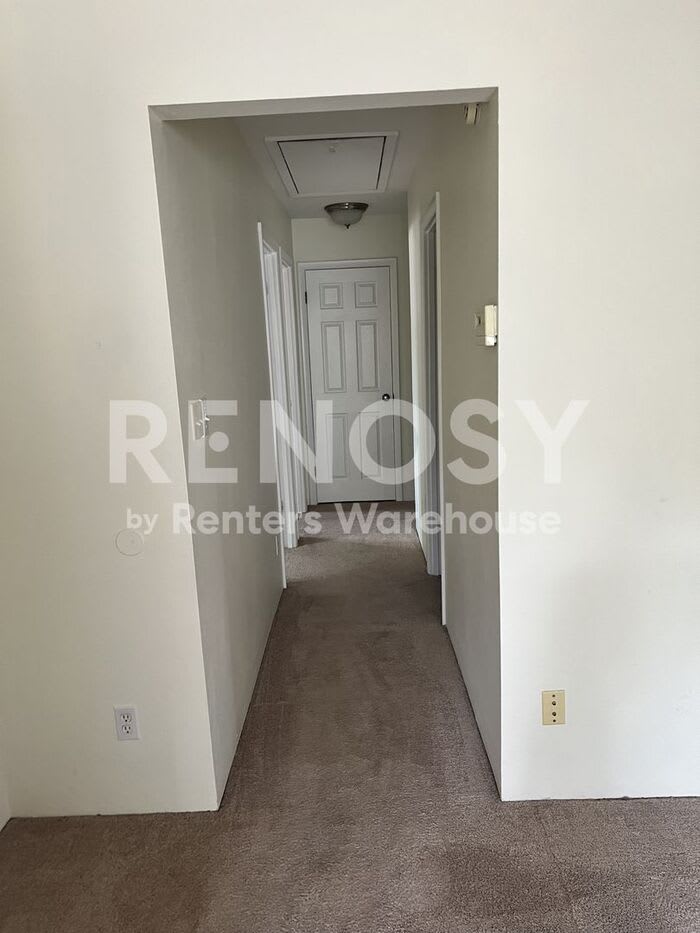 1470 Pine Row Court – photo 4