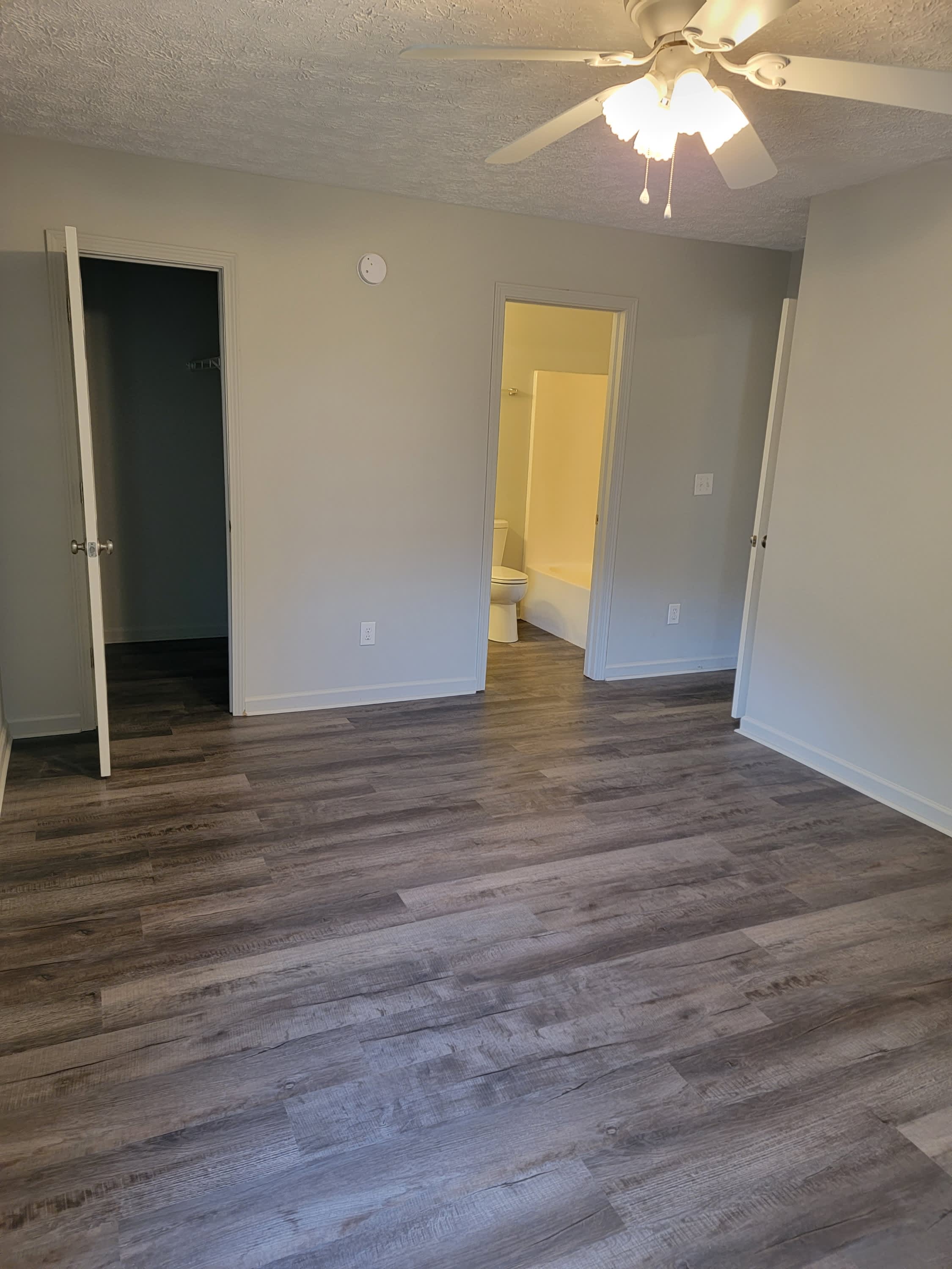 2893 South Walnut Street Pike – photo 3