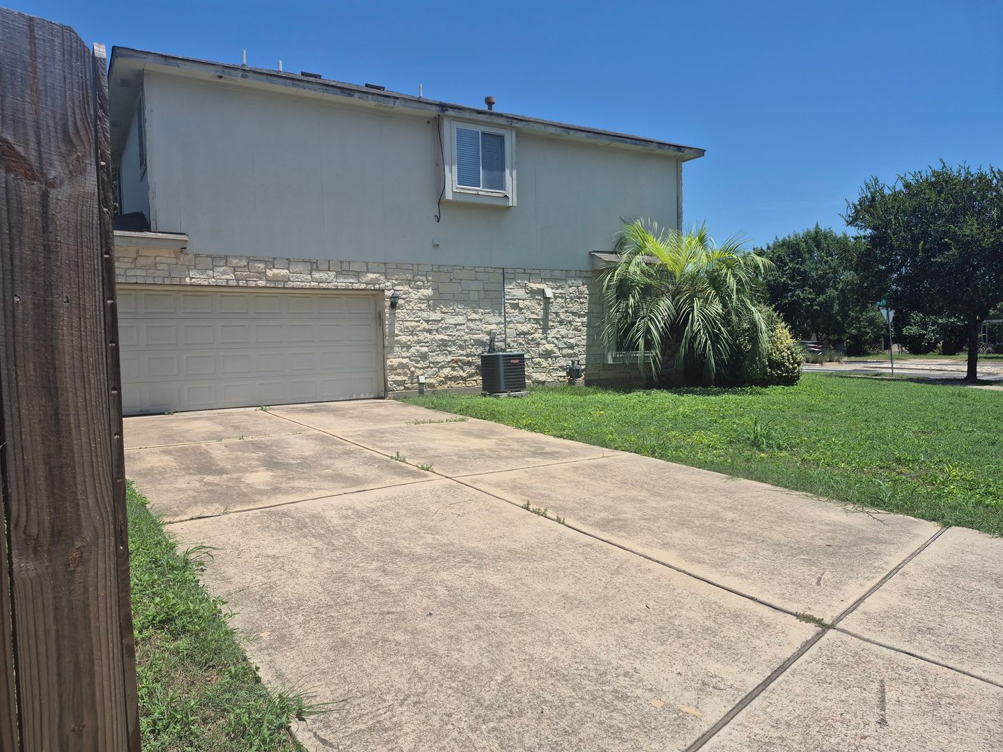 Spacious 3 bd home in a wonderful community. – photo 5