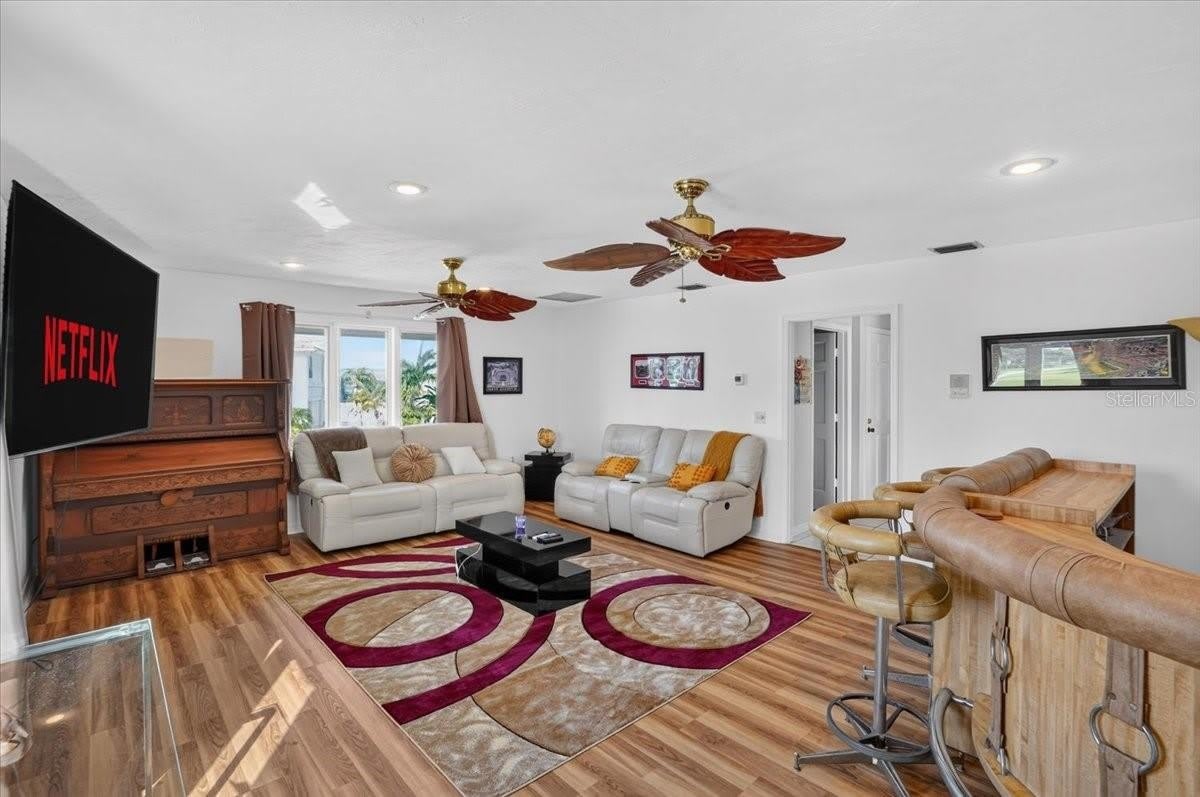 2407 PALMA SOLA Boulevard – photo 4