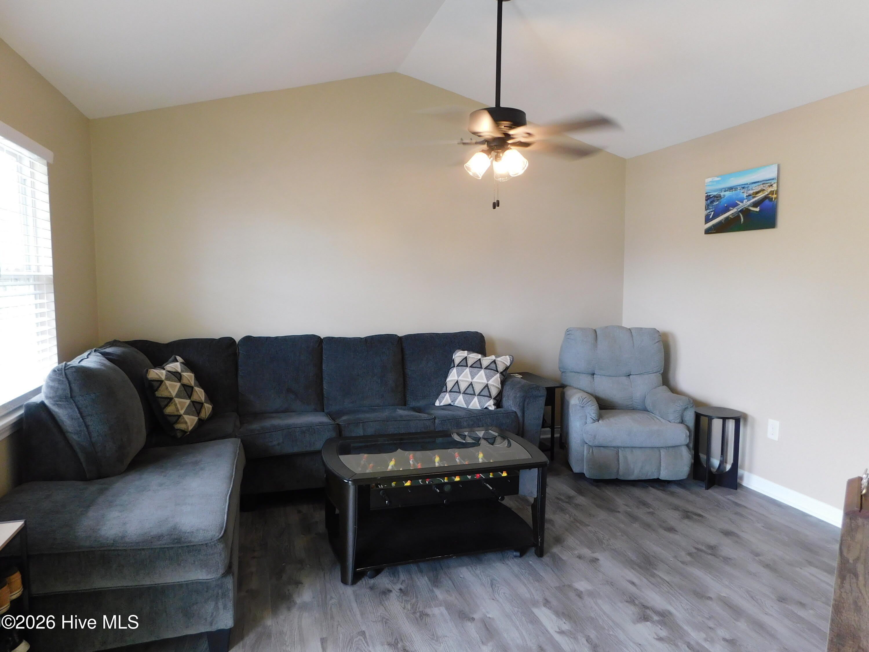 902 Courtyard E – photo 2