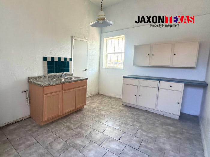 920 South Stanton Street – photo 1