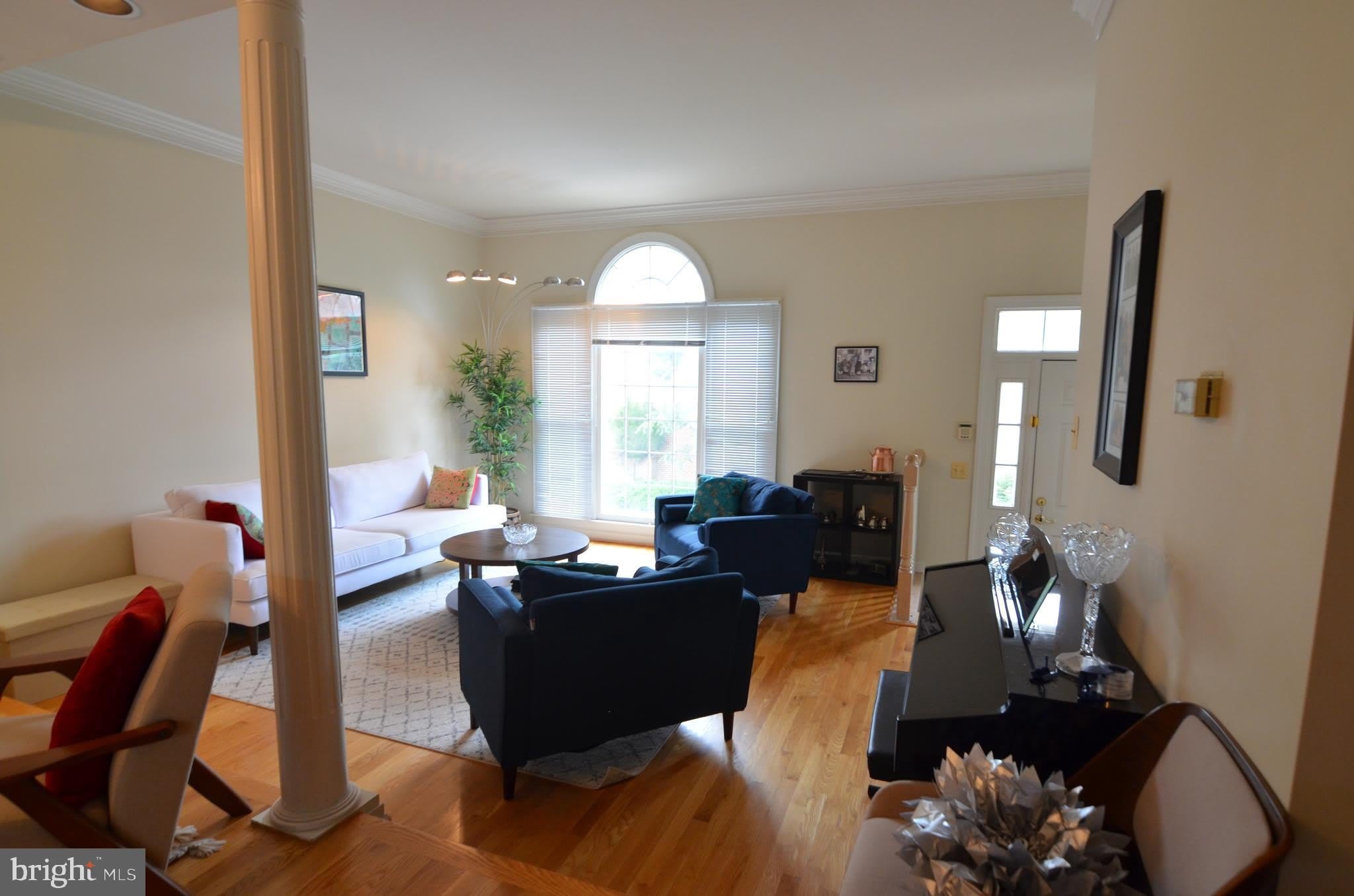 8173 BOSS Street – photo 4