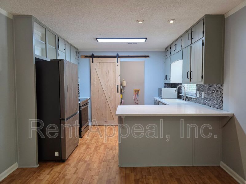 102 Park Place Dr – photo 3