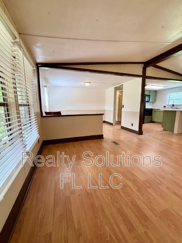 15518 Lake Apopka Road – photo 3