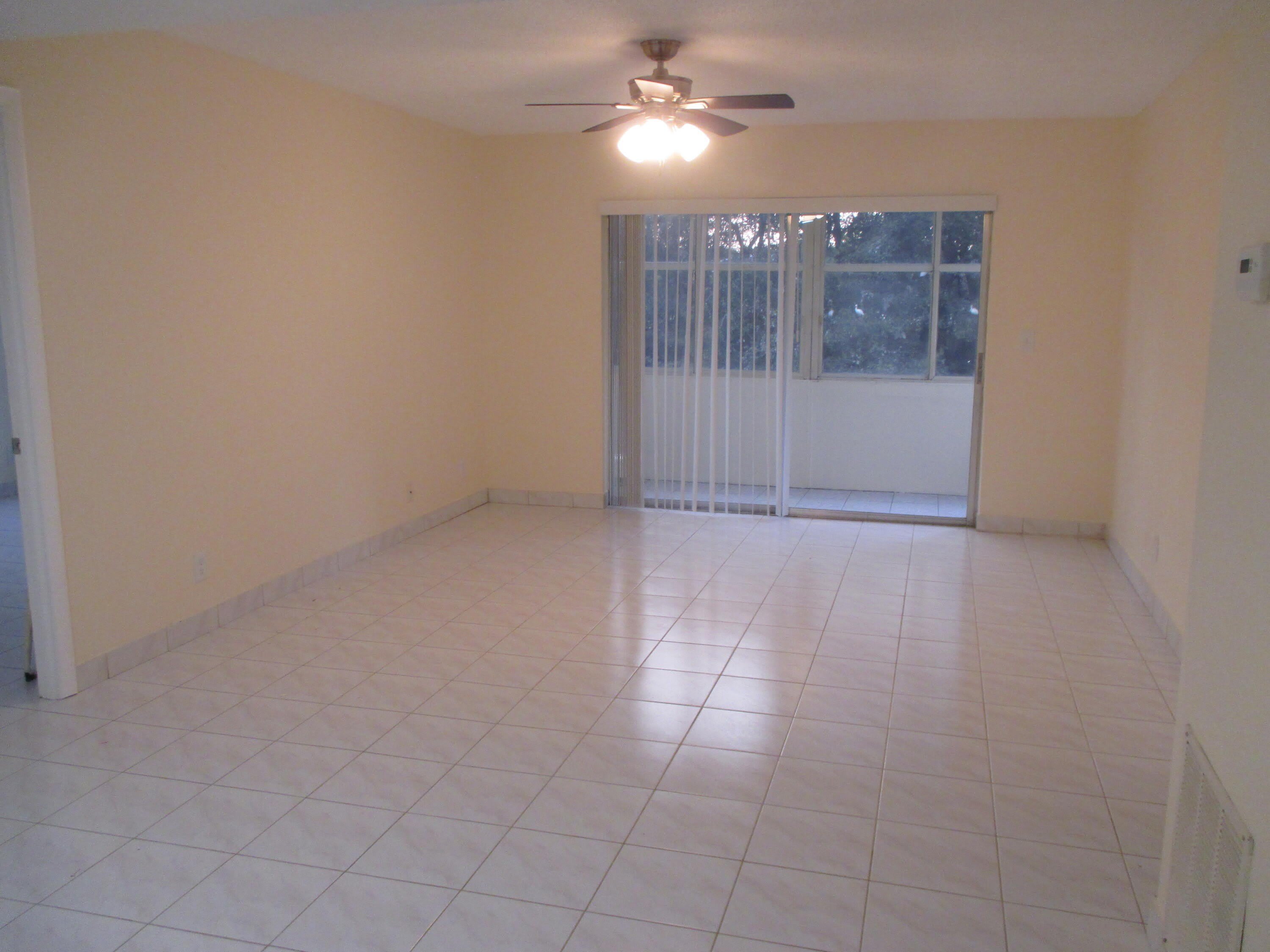 200 Lake Carol Drive – photo 5