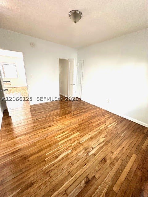821 W 39th St – photo 5