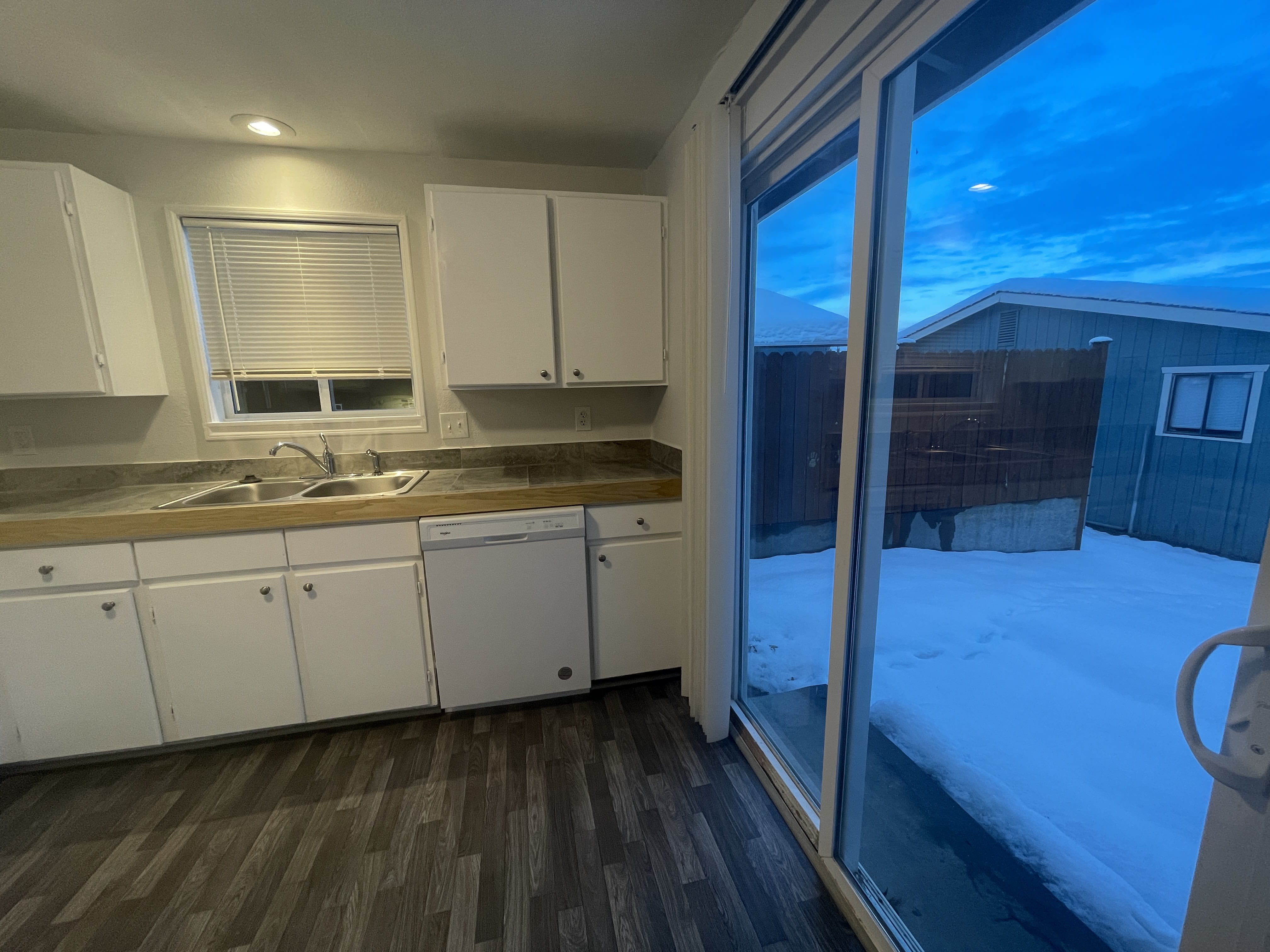 1103 Methow St – photo 5