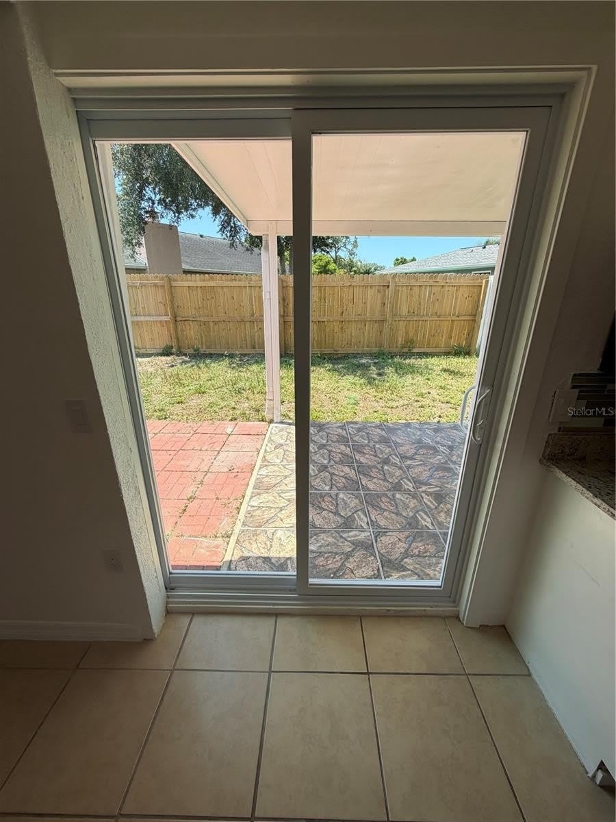 7619 SUMMERTREE Lane – photo 3