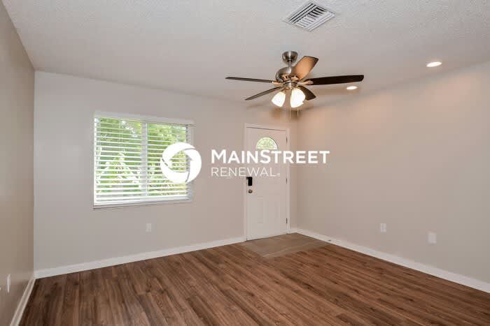 687 Albritton Avenue – photo 2