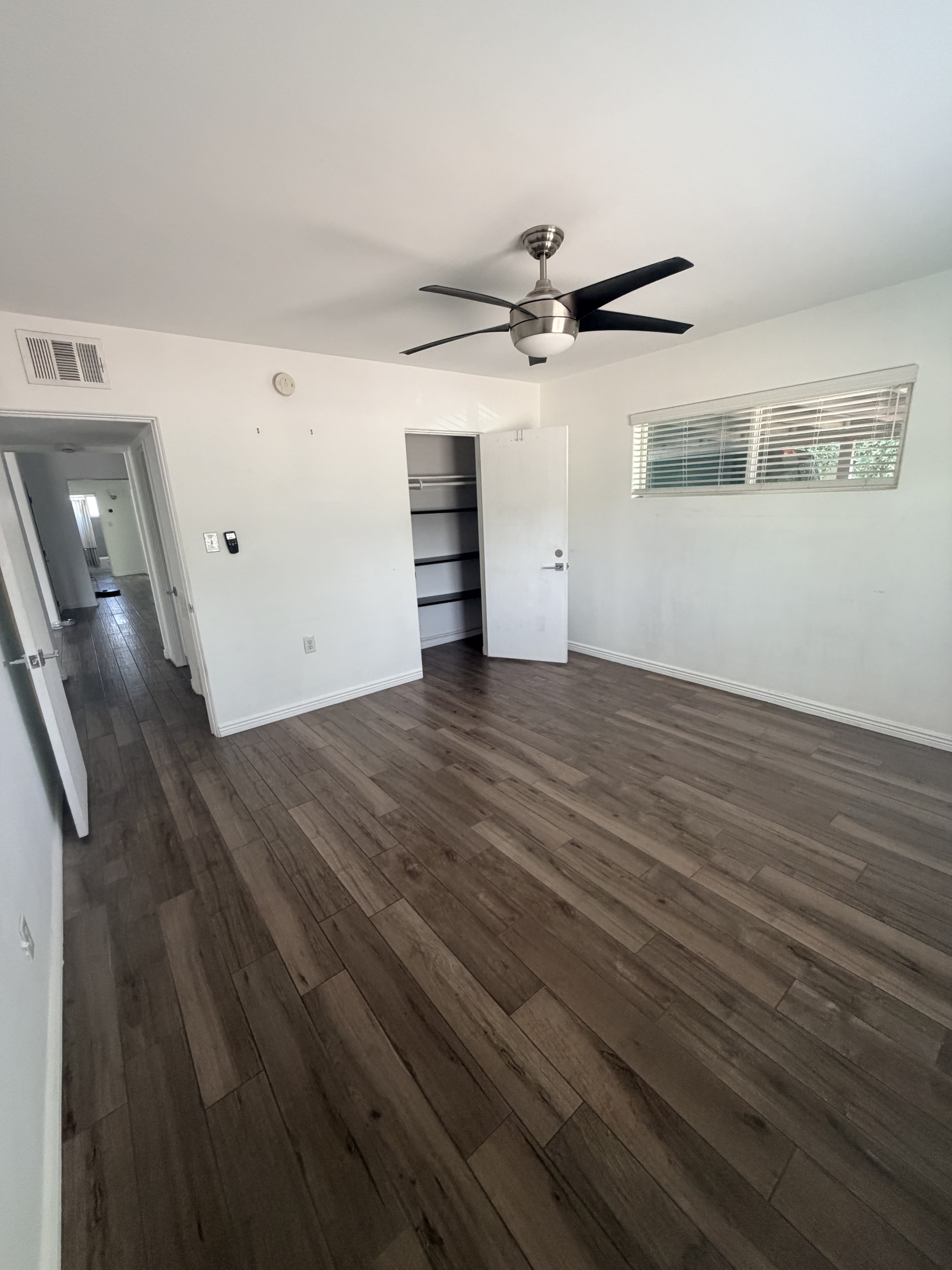 908 E Coronado Rd – photo 5