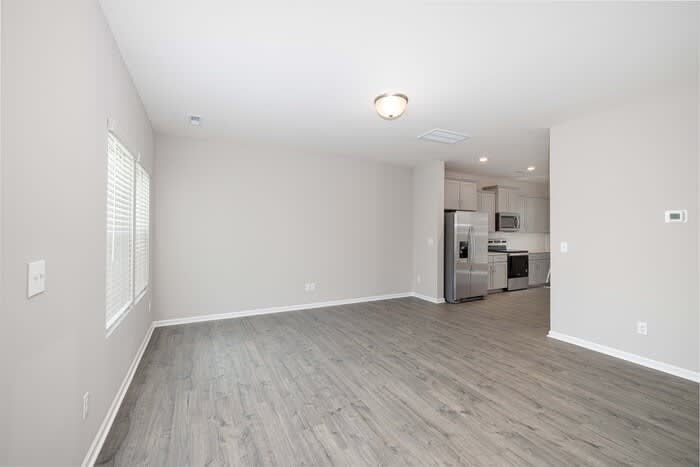 11032 Woodland Creek Way – photo 4