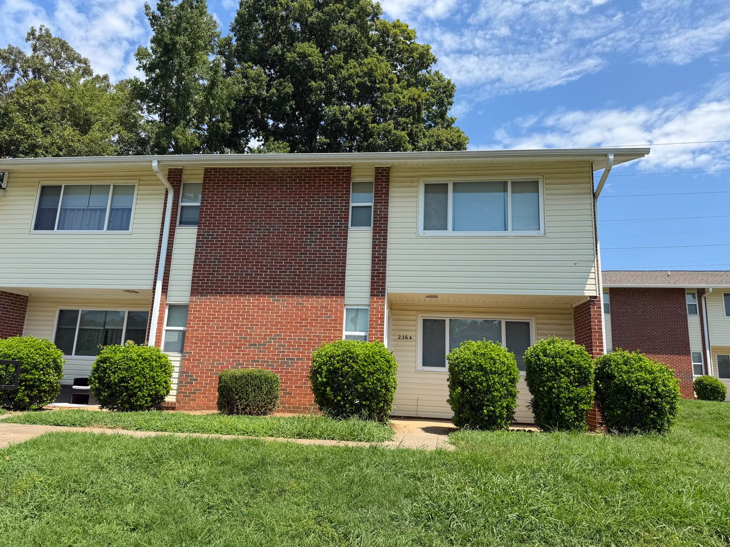 2 Bed 2.5 Bath – photo 2