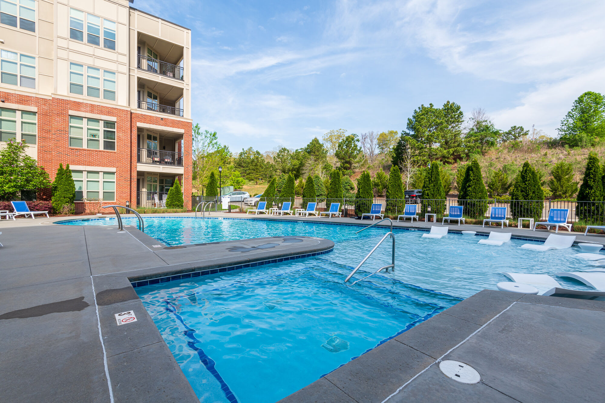 Apartments at Palladian Place – photo 3