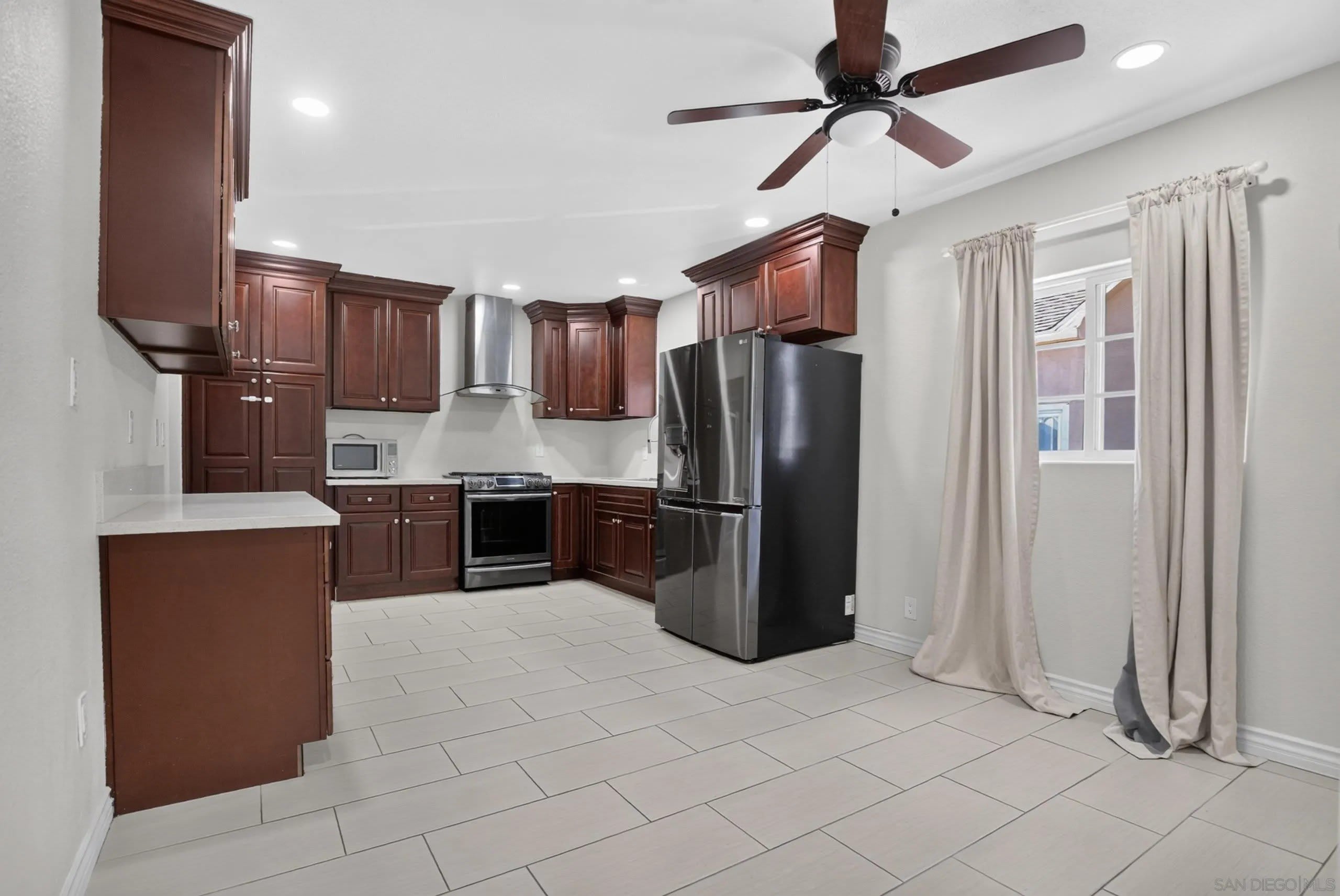 4129 45Th – photo 3