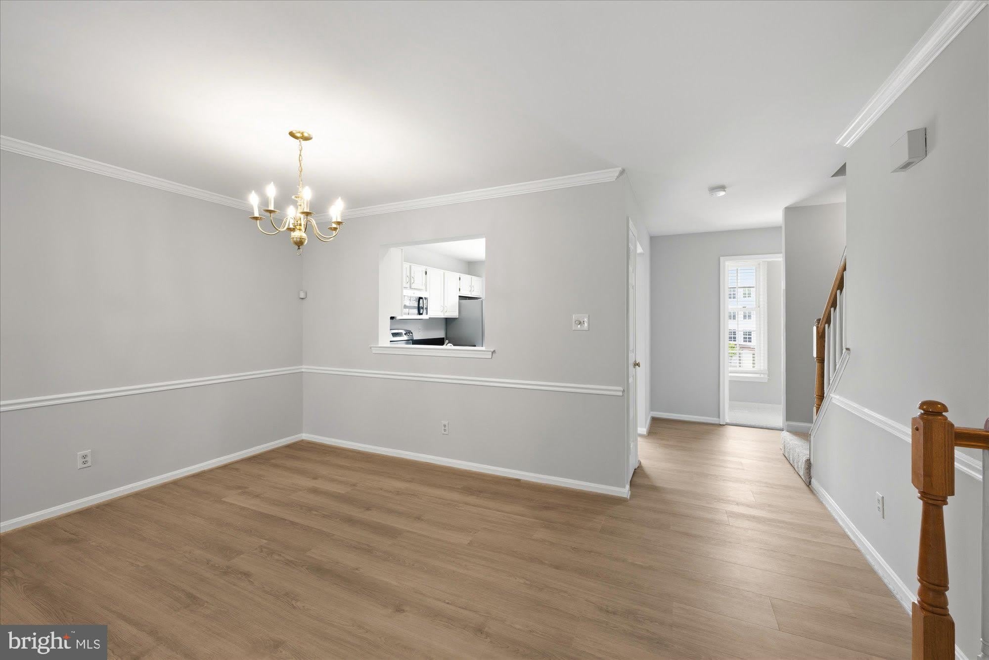 299 S PICKETT Street – photo 5