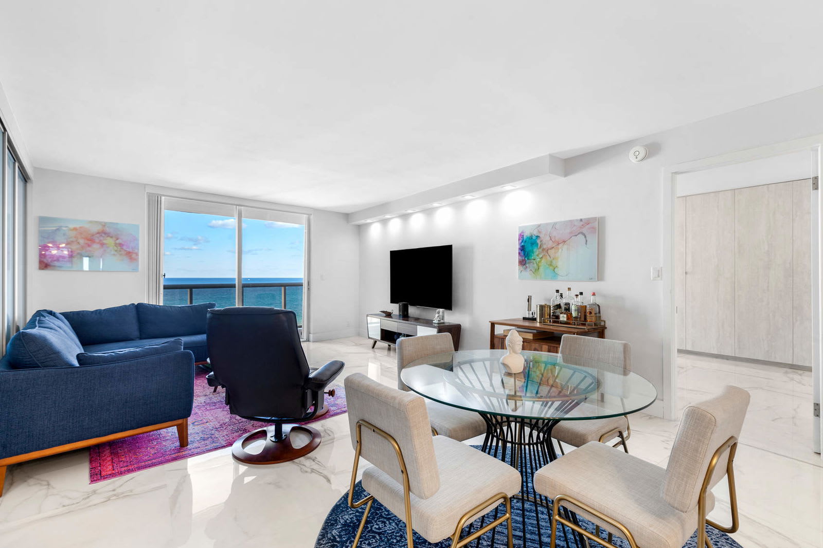 6039 Collins Avenue – photo 2