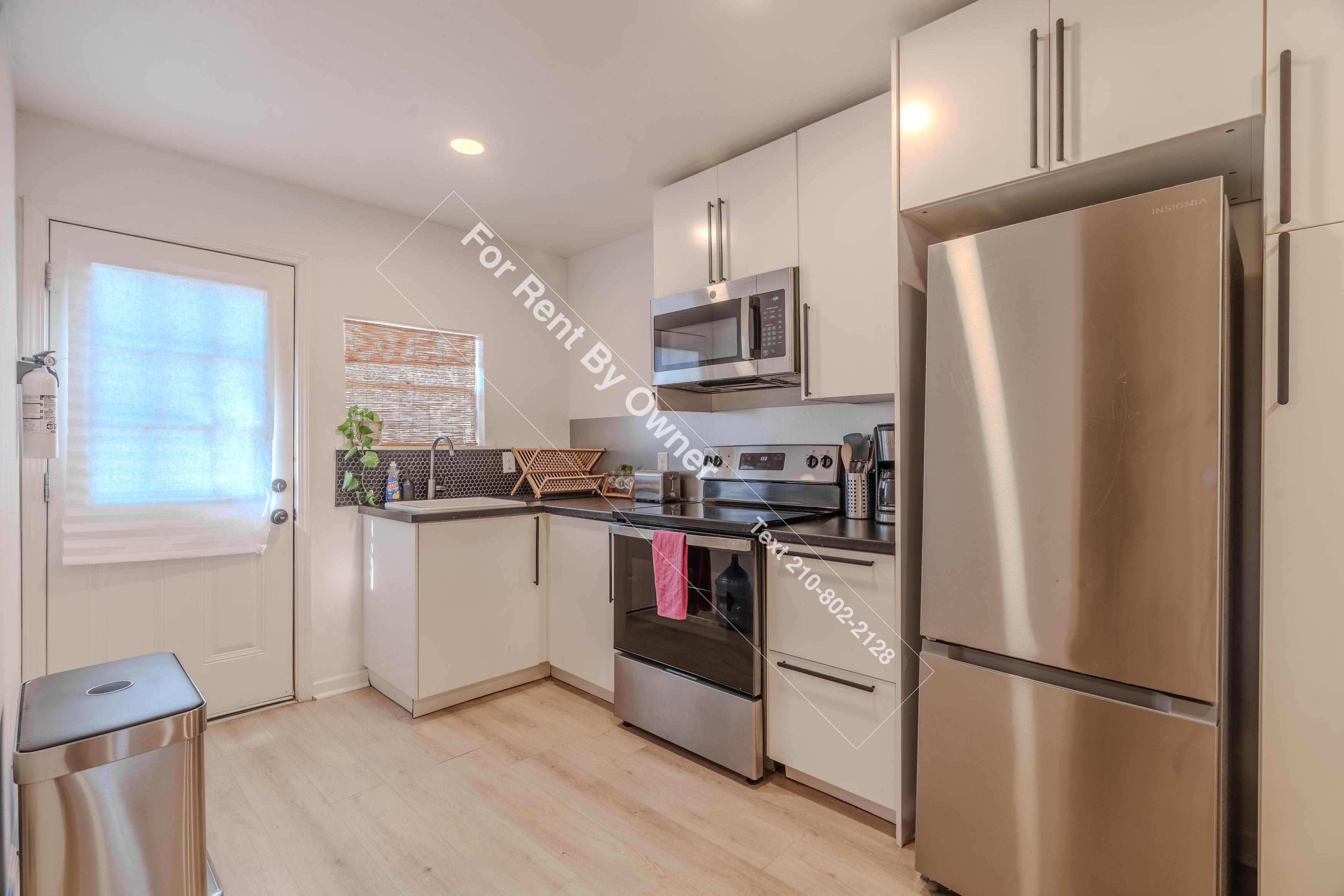 807 Dreiss Street – photo 5