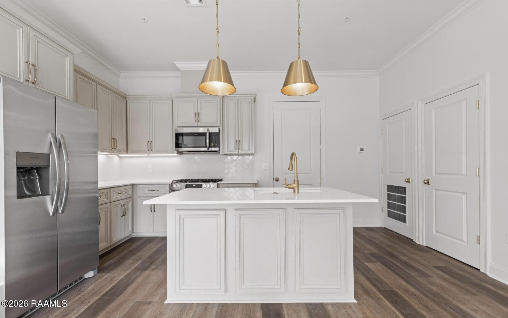 200 Prescott Boulevard – photo 2