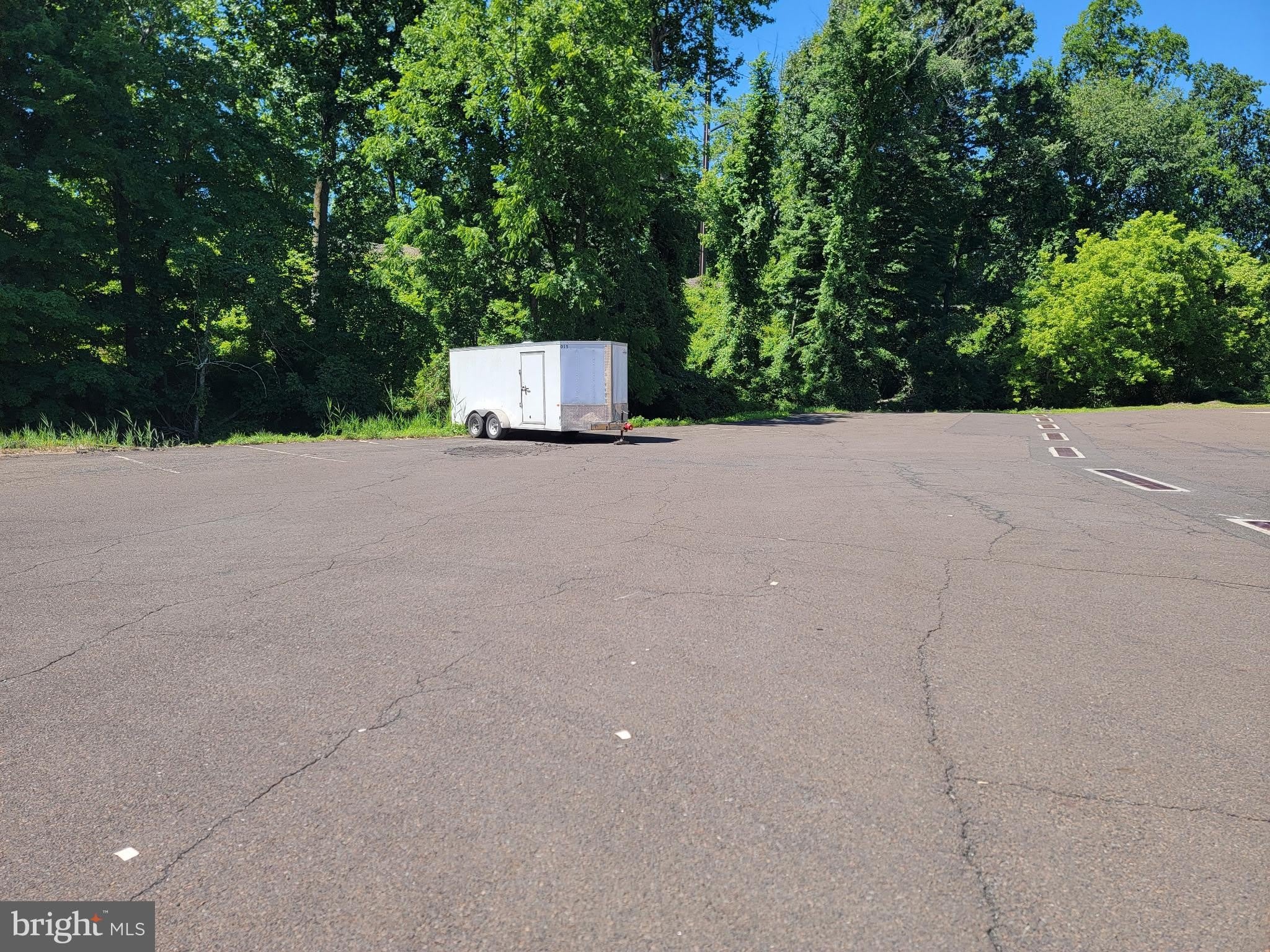 1690 REPUBLIC Road – photo 5