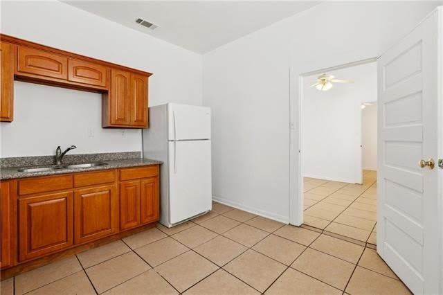 8007 GREEN Street – photo 5