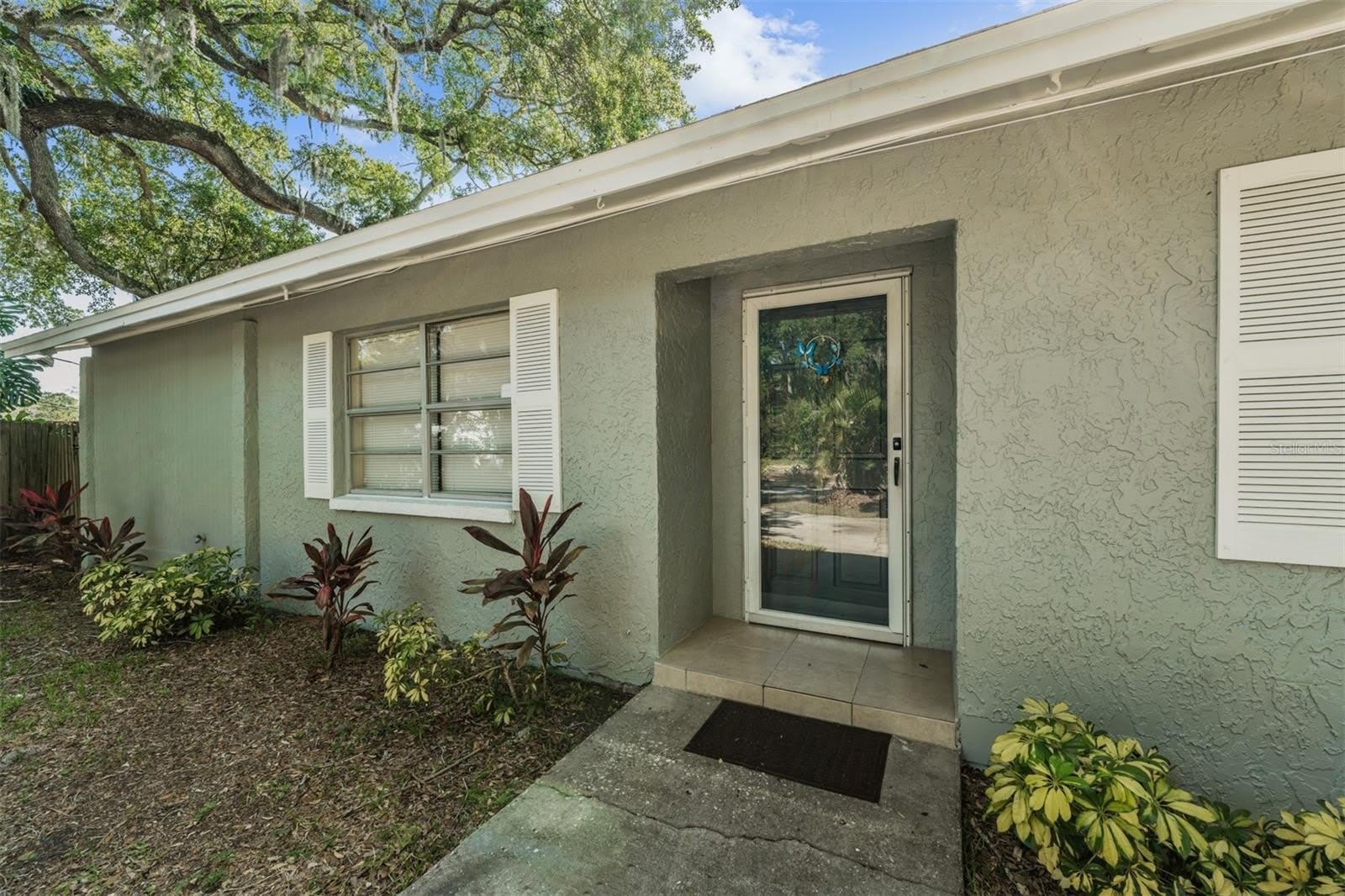 9616 N OKLAWAHA Avenue – photo 4