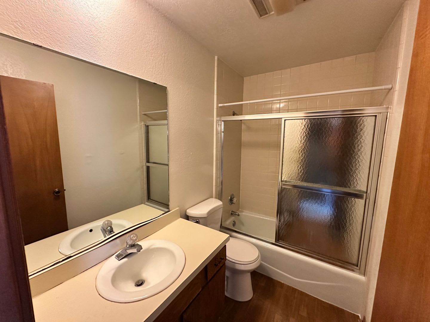 Beautiful 3-Bedroom Duplex in the Heart of Norman! – photo 3