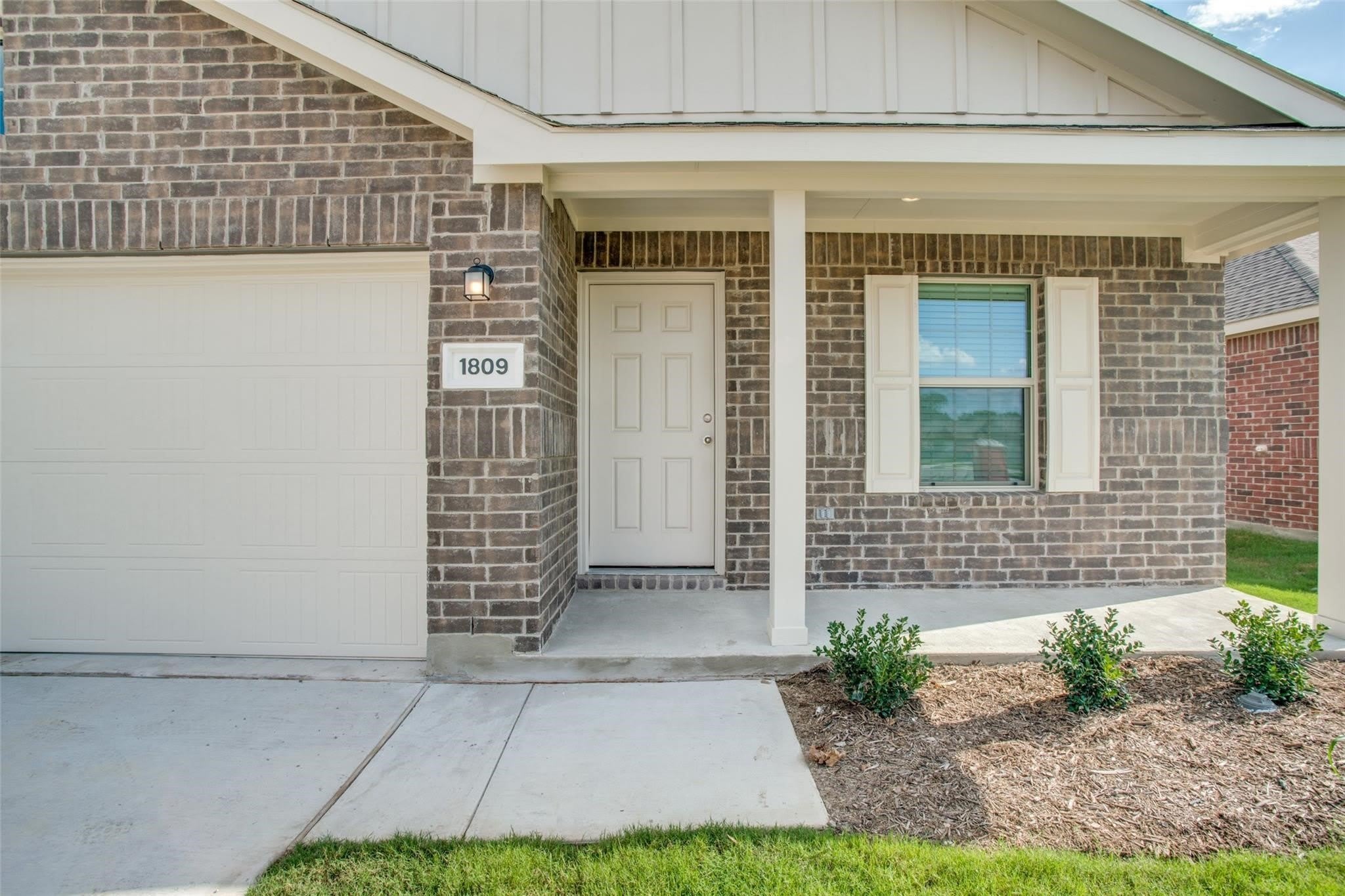 1809 River Crossing Drive – photo 2