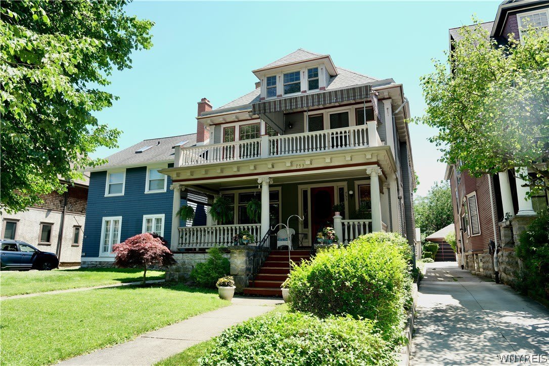 753 Lafayette Avenue – photo 1