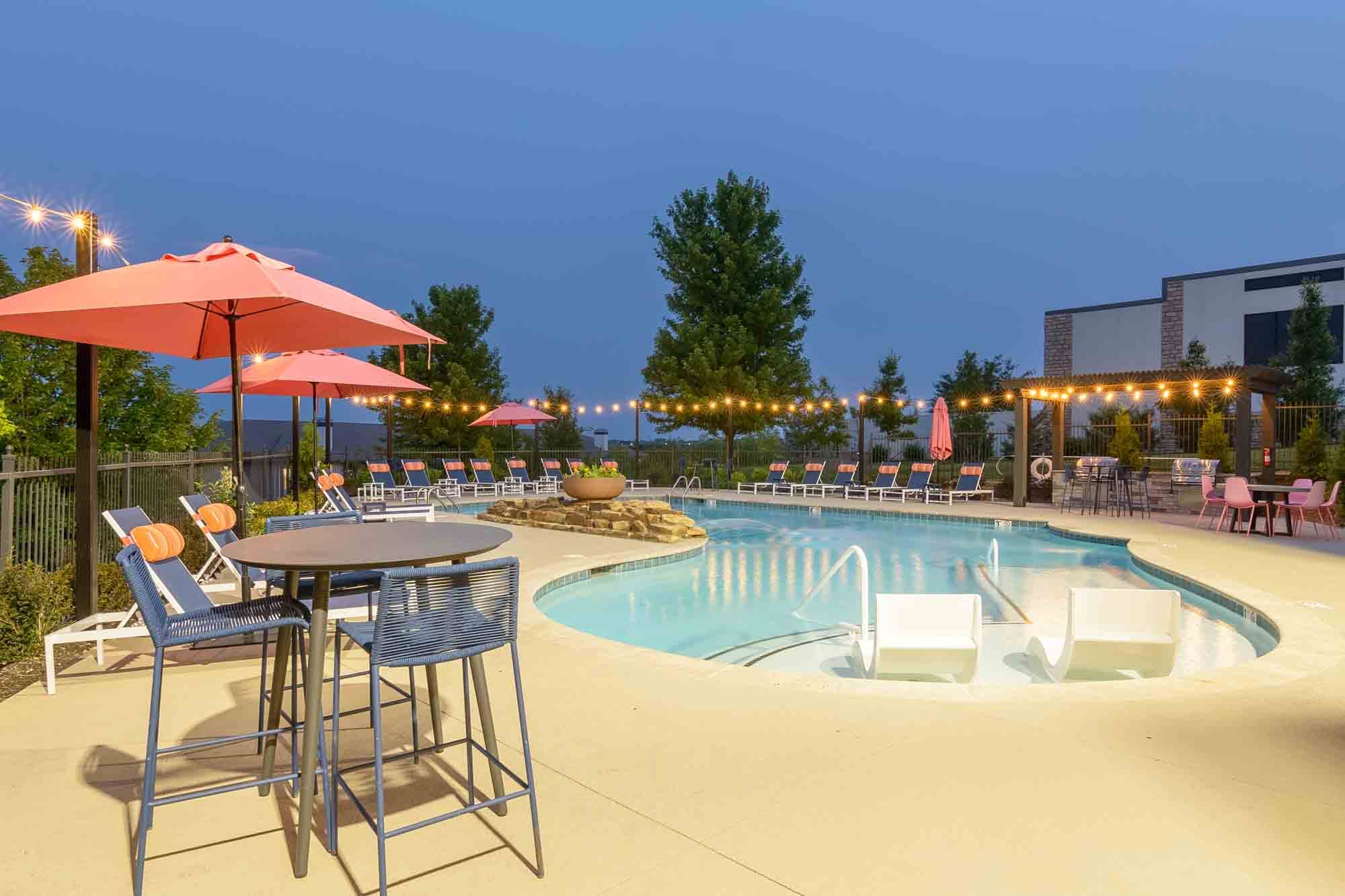 Aventura Falcon Valley Apartments – photo 5