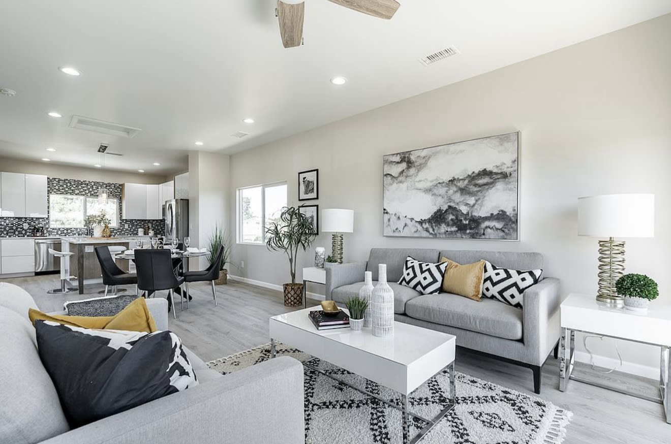 4447 Hedionda Court – photo 1